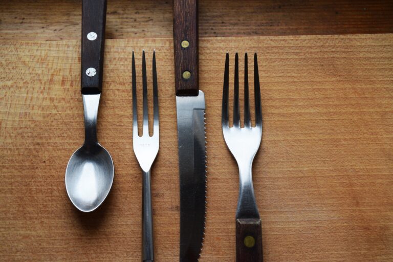 spoon, fork, knife-2754136.jpg